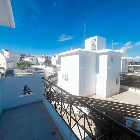Protaras Sunny Villa Exterior photo